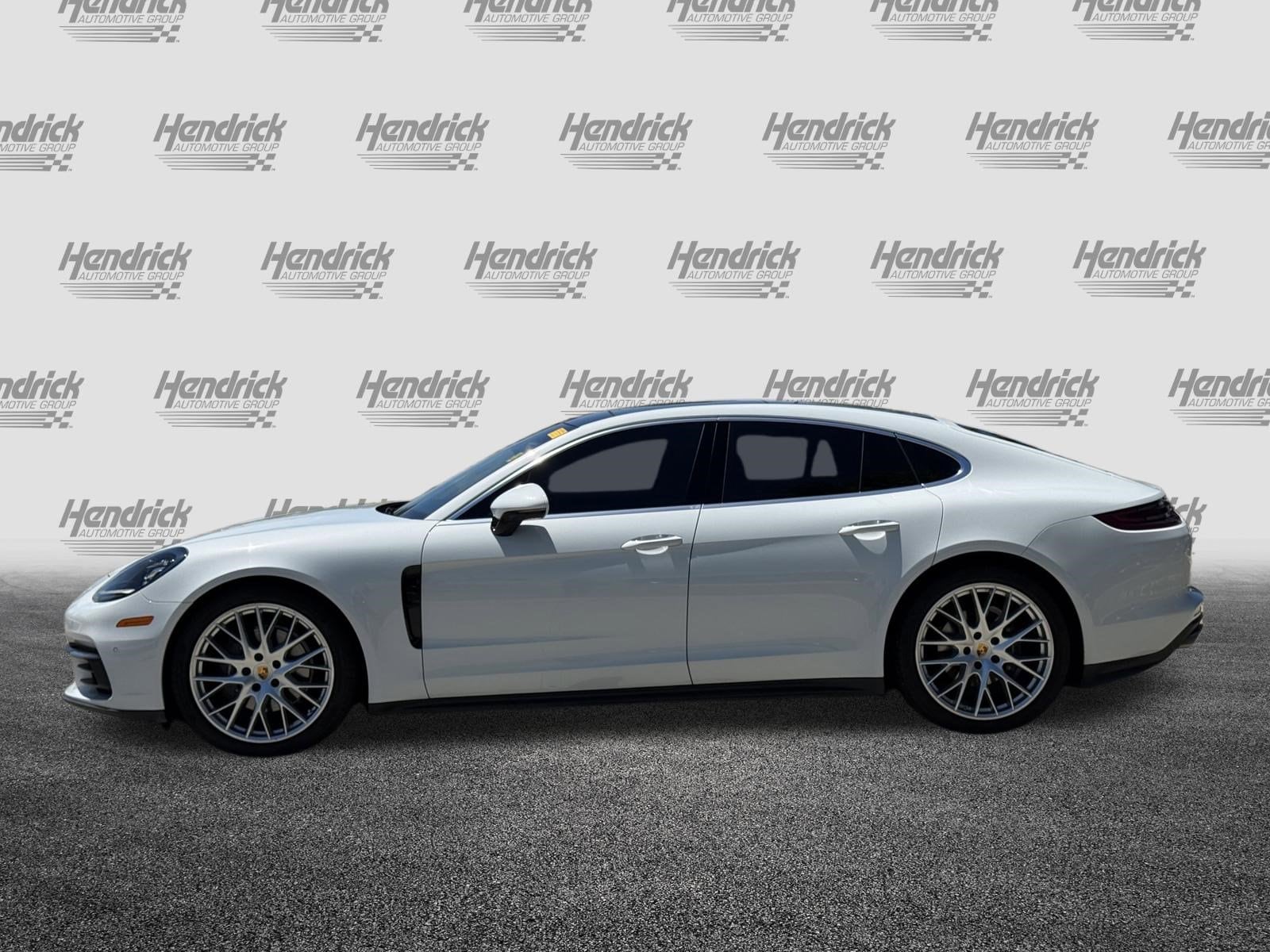 2018 Porsche Panamera 4S photo 6