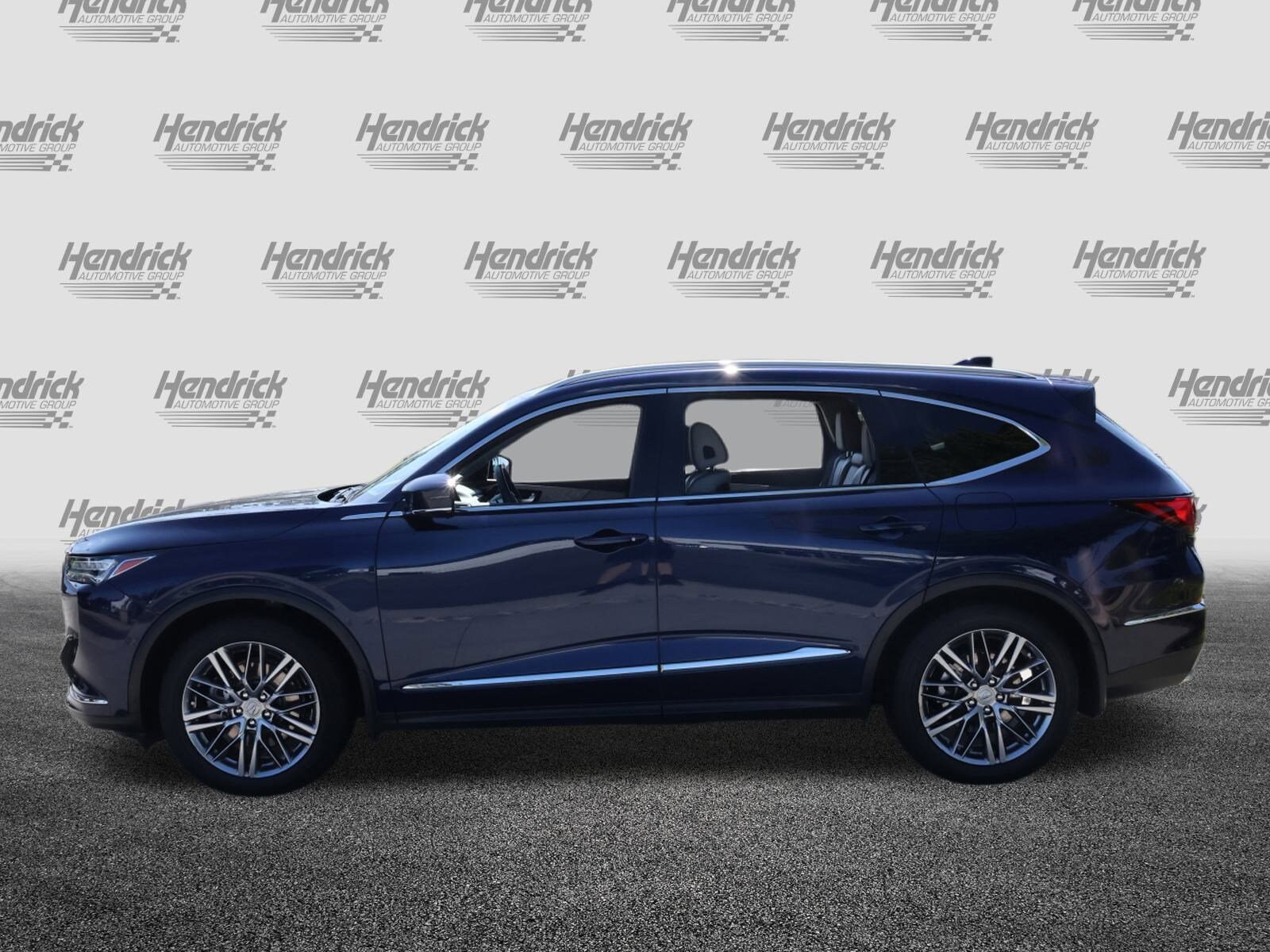 2023 Acura MDX SH-AWD Advance photo 4