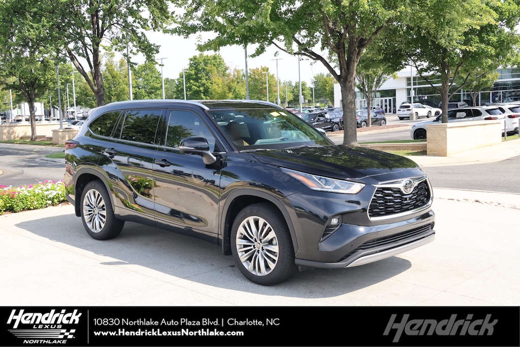 Used 2025 Toyota Highlander Platinum SUV