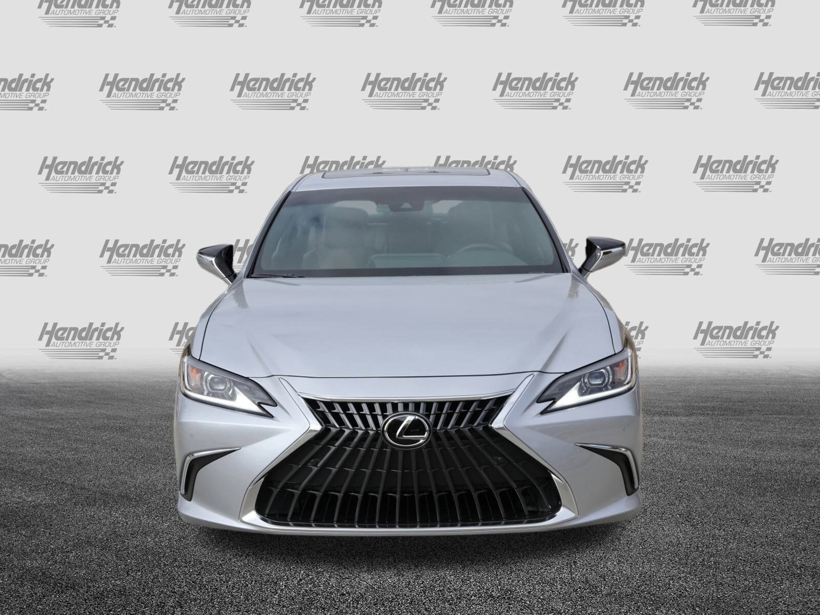2025 Lexus ES 350 photo 3