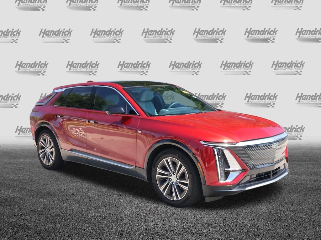 Used 2024 CADILLAC Lyriq Luxury SUV