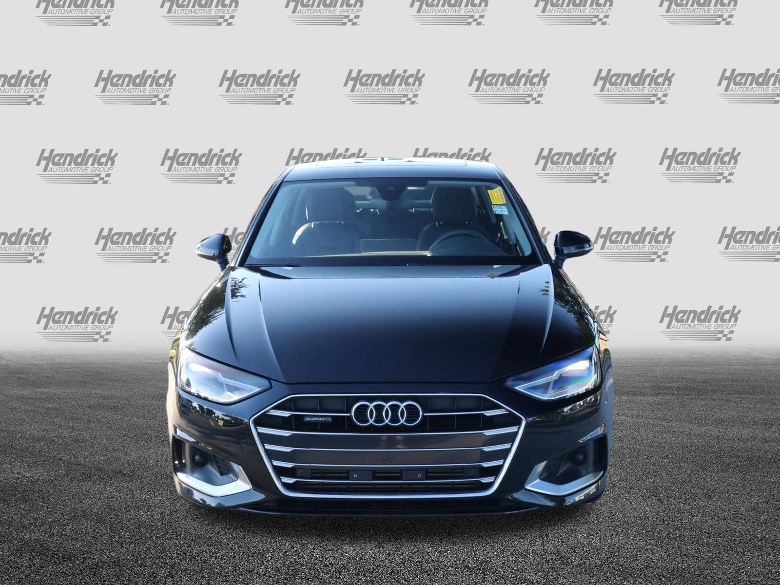 Audi A4 Sedan Premium