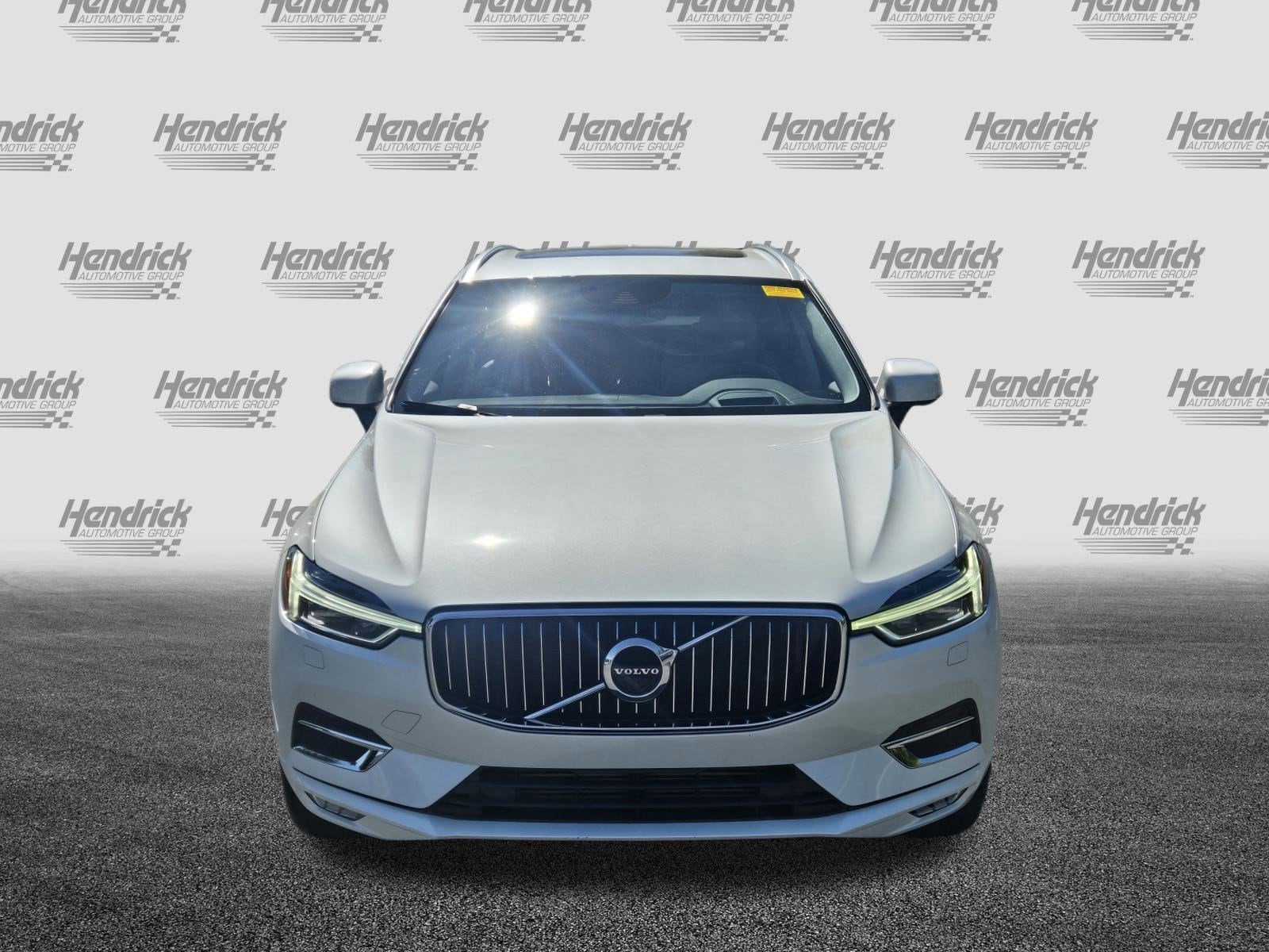 2019 Volvo XC60 Inscription photo 2