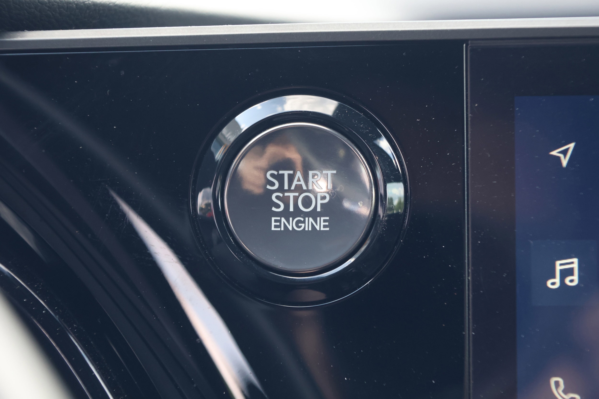 2023 Lexus RX 350 - Photo 17