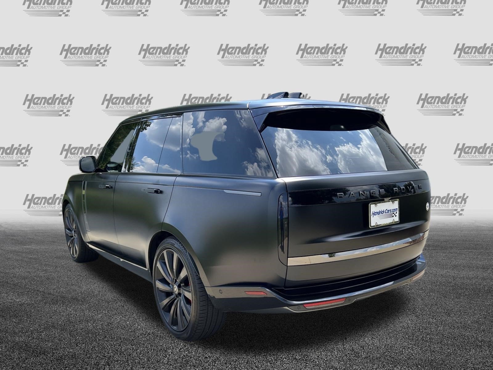 2023 Land Rover Range Rover SV