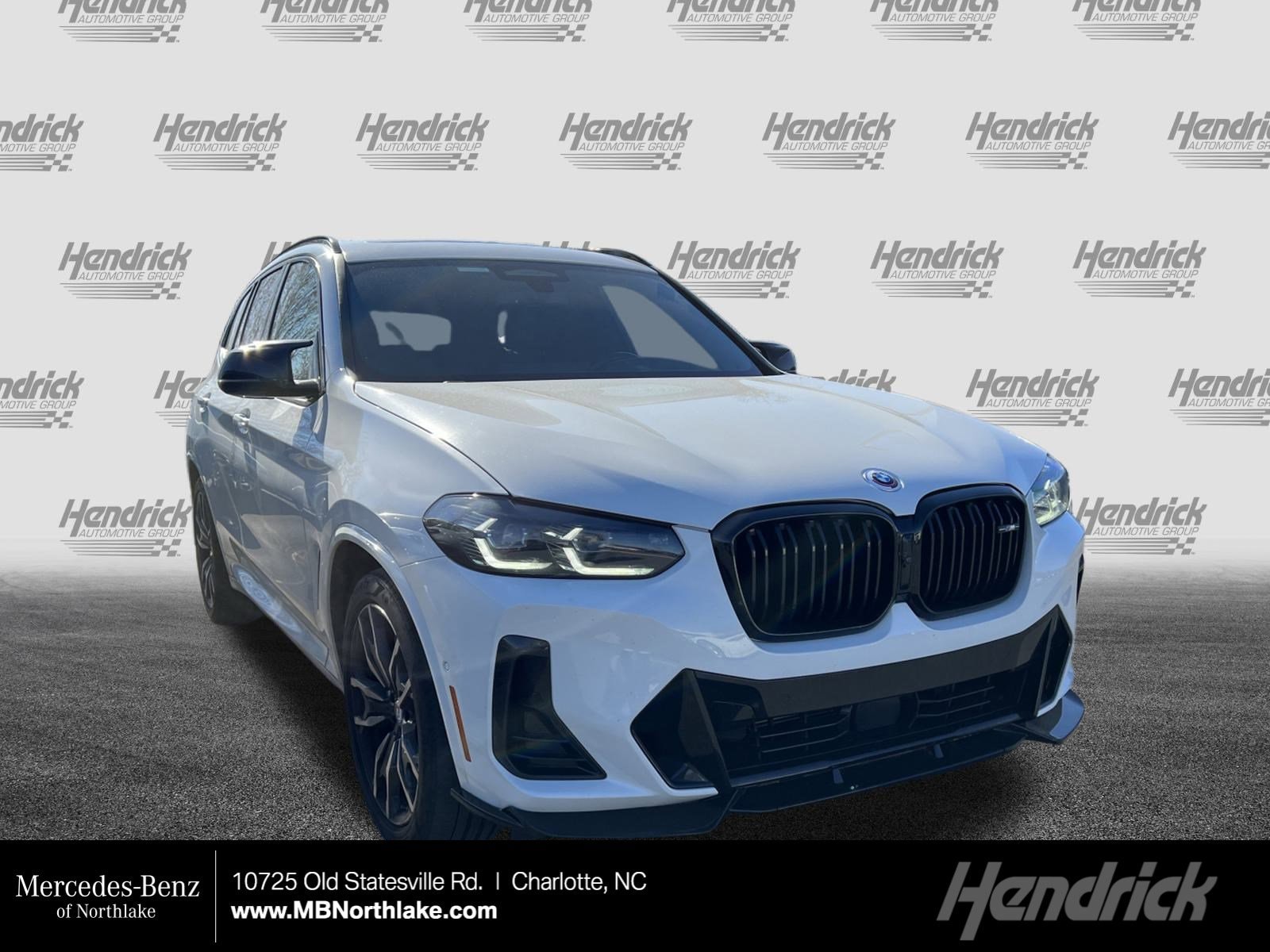 2023 BMW X3 40i's photo