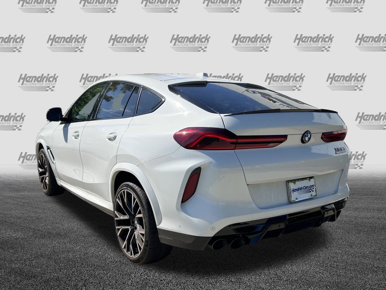 2025 BMW X6 M