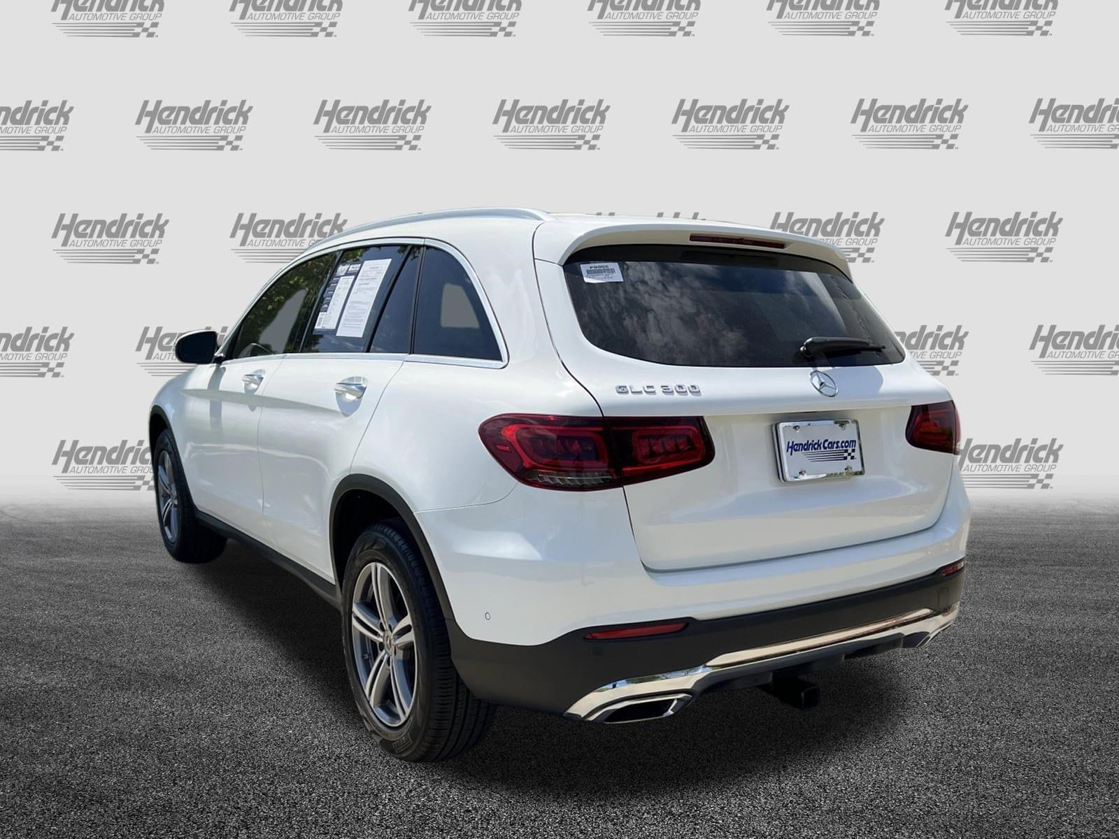 2022 Mercedes-Benz GLC 300 photo 6