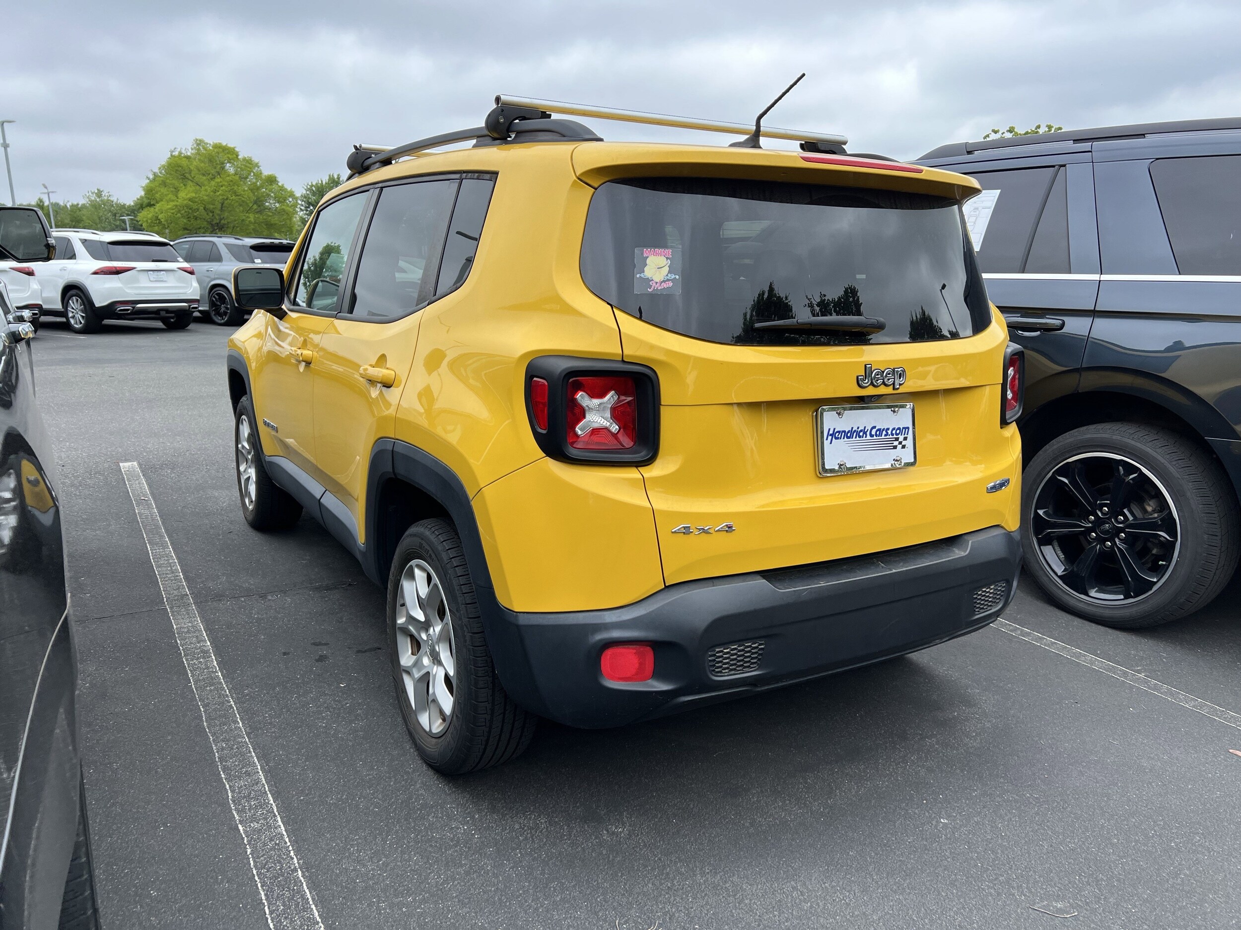 2016 Jeep Renegade Latitude photo 3