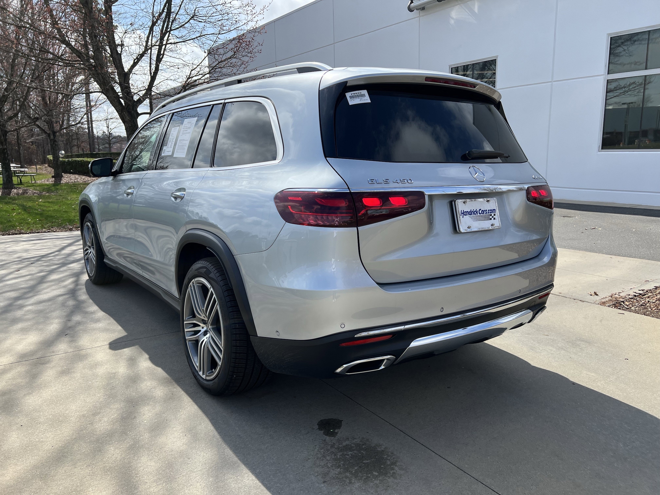 2024 Mercedes-Benz GLS 450 photo 6