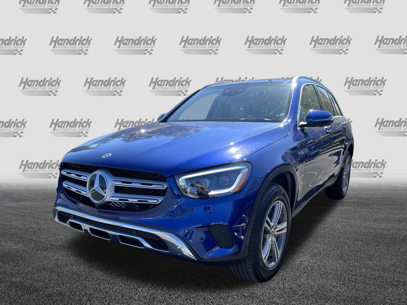 2021 Mercedes Benz GLC 300 photo 3