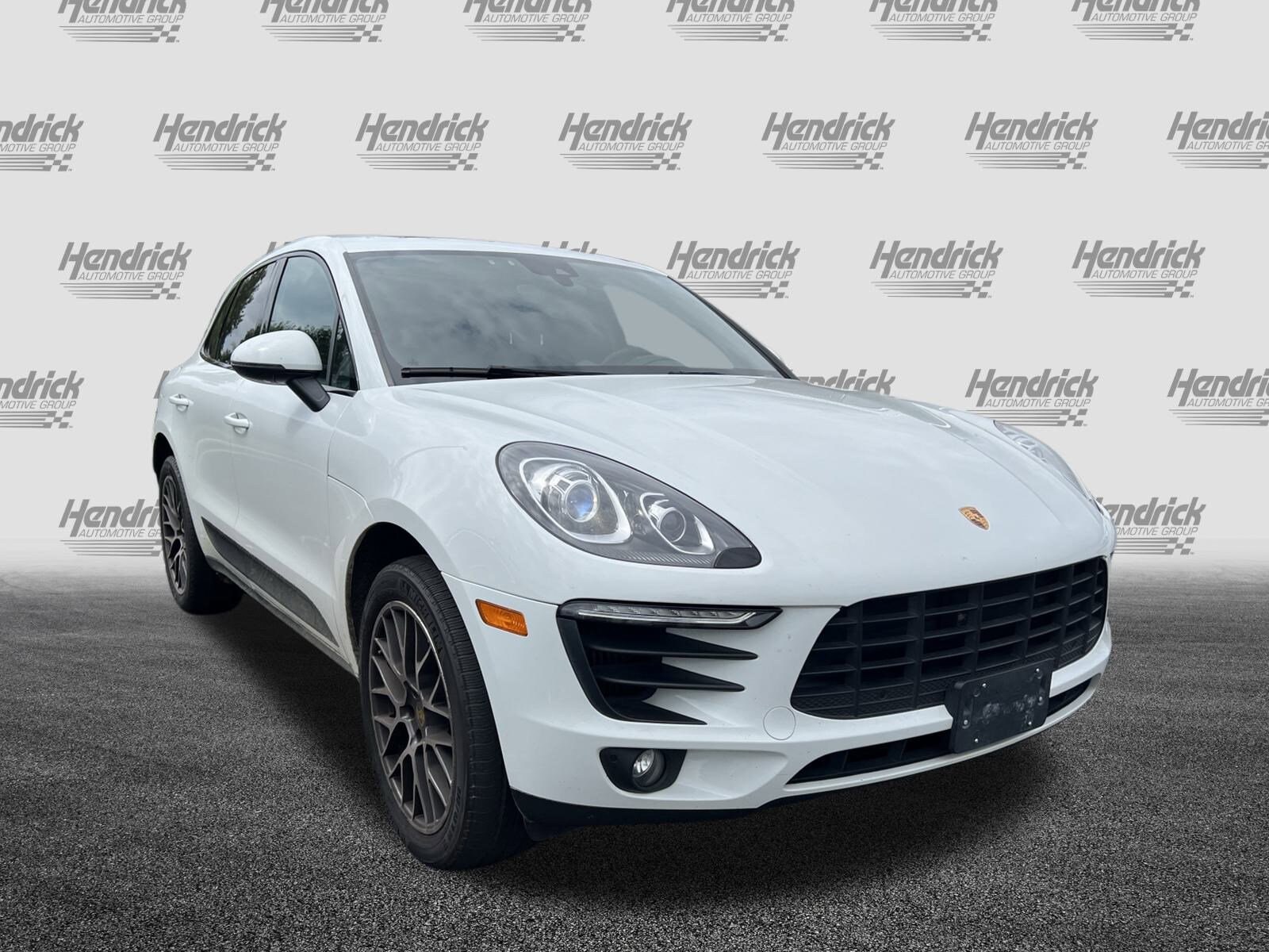 2017 Porsche Macan S photo 2