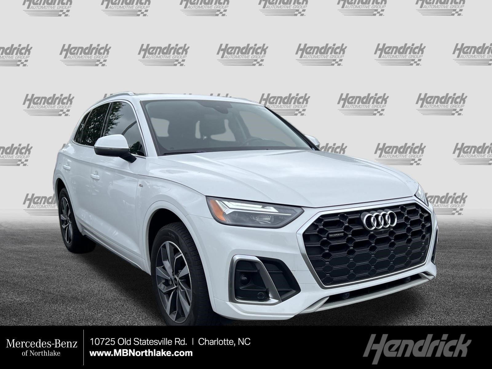 2023 Audi Q5 45 Premium Plus's photo