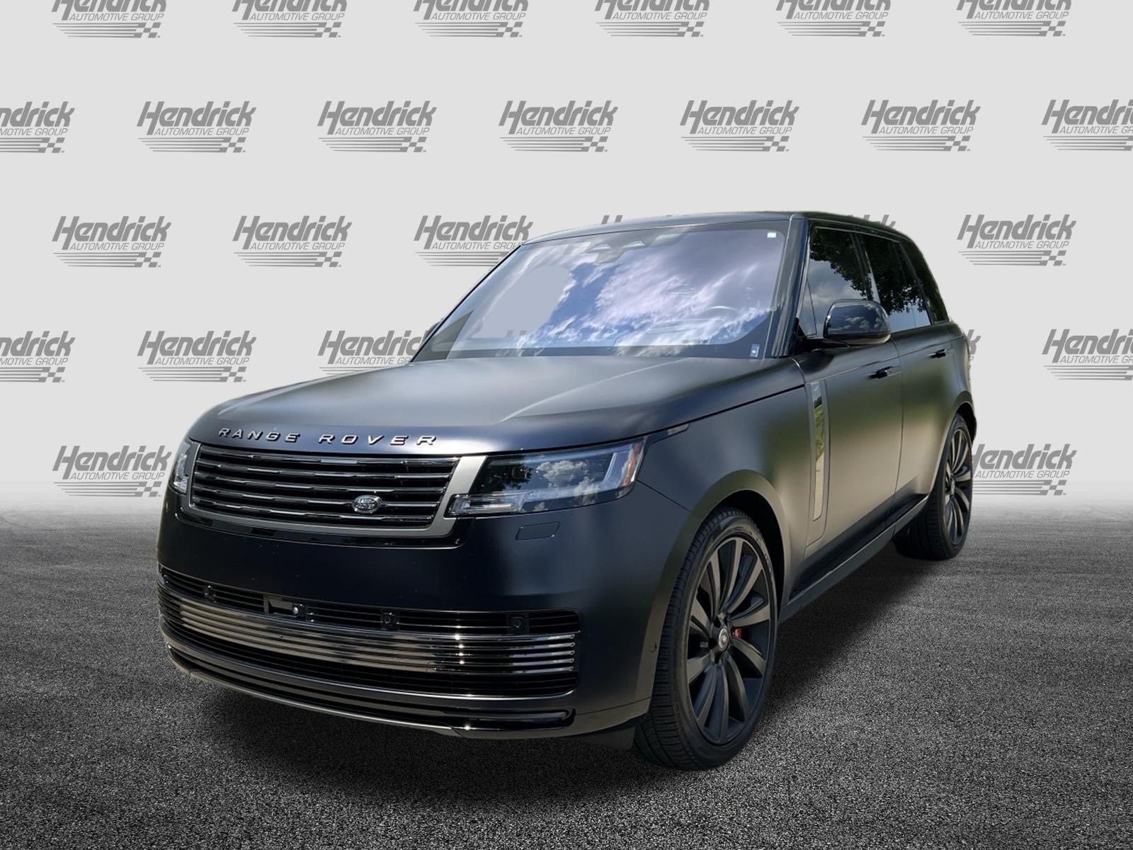 2023 Land Rover Range Rover SV