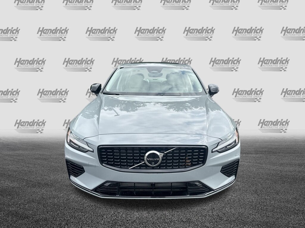 Used 2024 Volvo S60 Recharge Plug-In Hybrid Plus Dark Theme Sedan