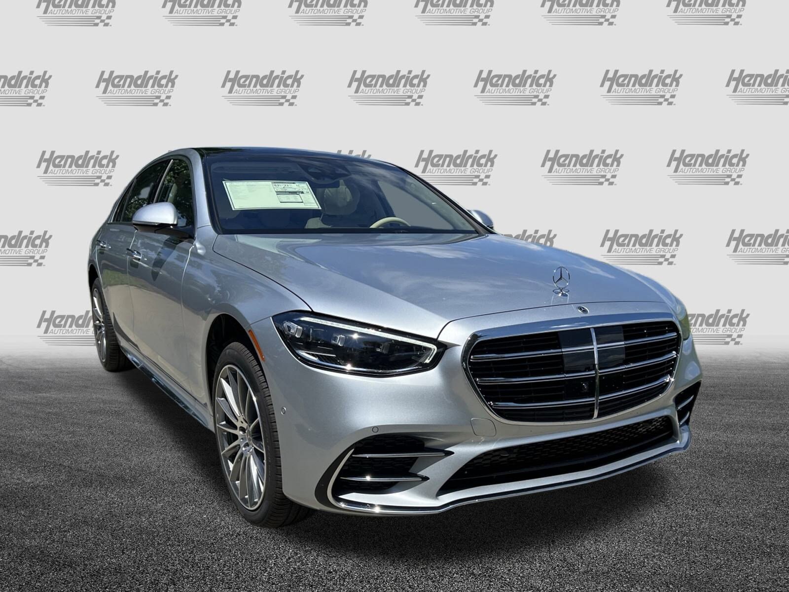 2026 Mercedes Benz S 580e 4MATIC photo 2