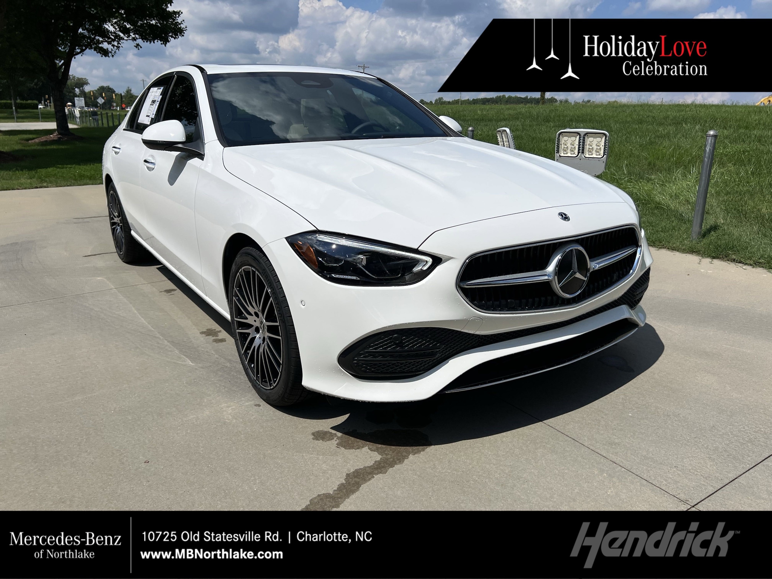 2025 Mercedes-Benz C-Class Sedan C 300's photo