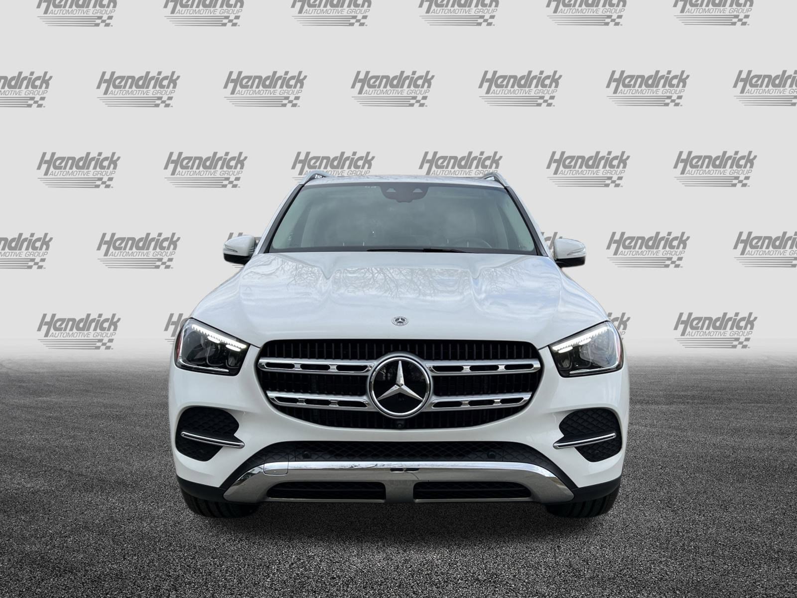2025 Mercedes-Benz GLE GLE 450e photo 2