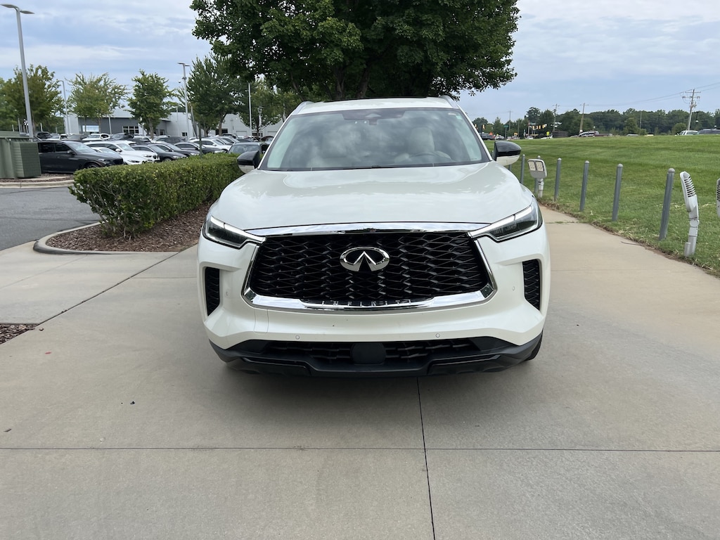 Used 2024 INFINITI QX60 LUXE SUV