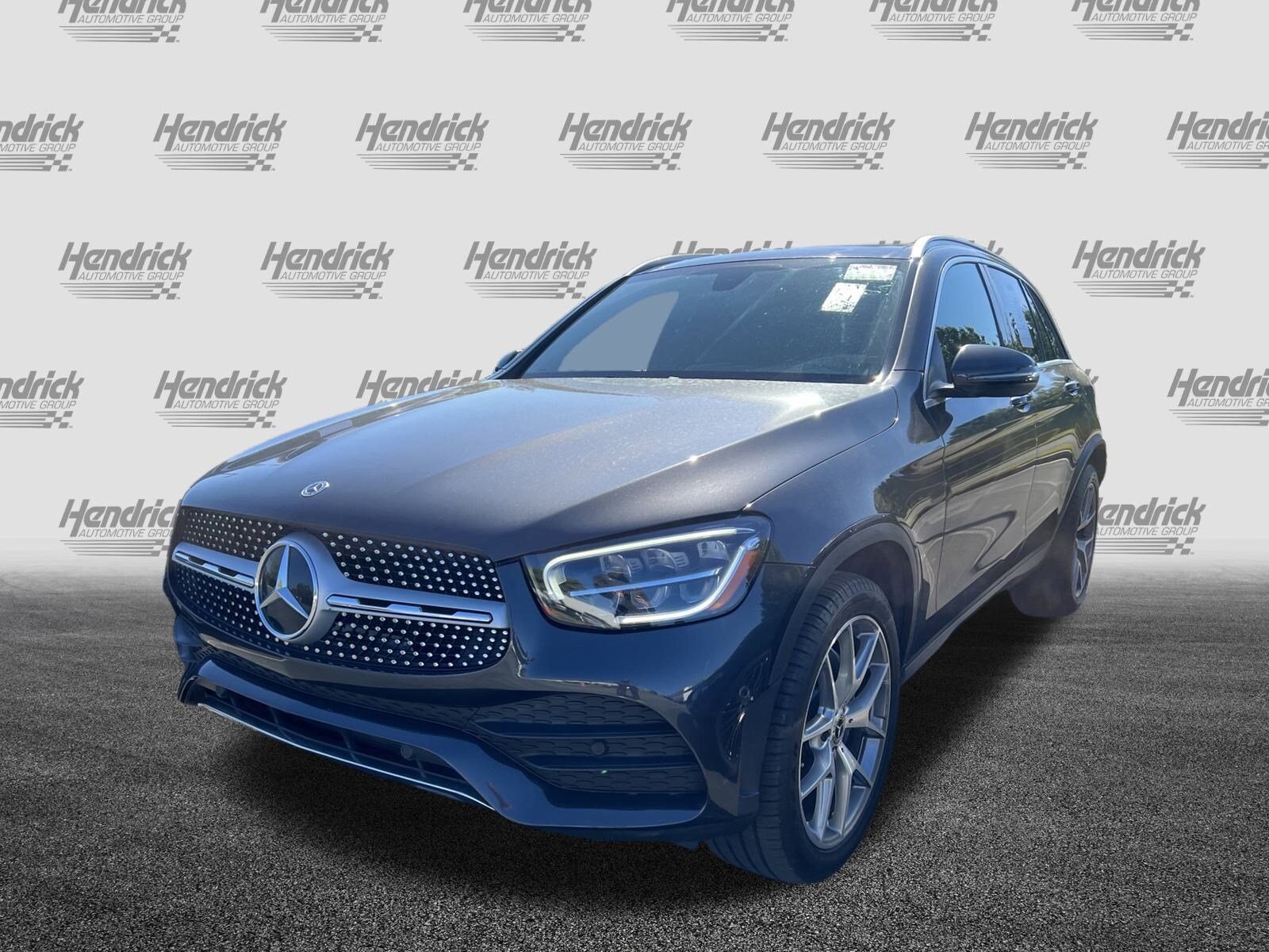 2021 Mercedes Benz GLC 300 photo 3