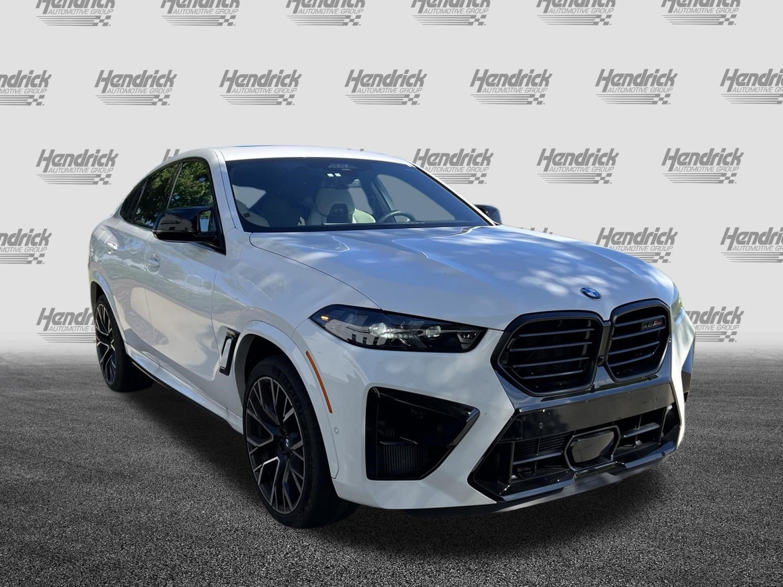 2025 BMW X6 M
