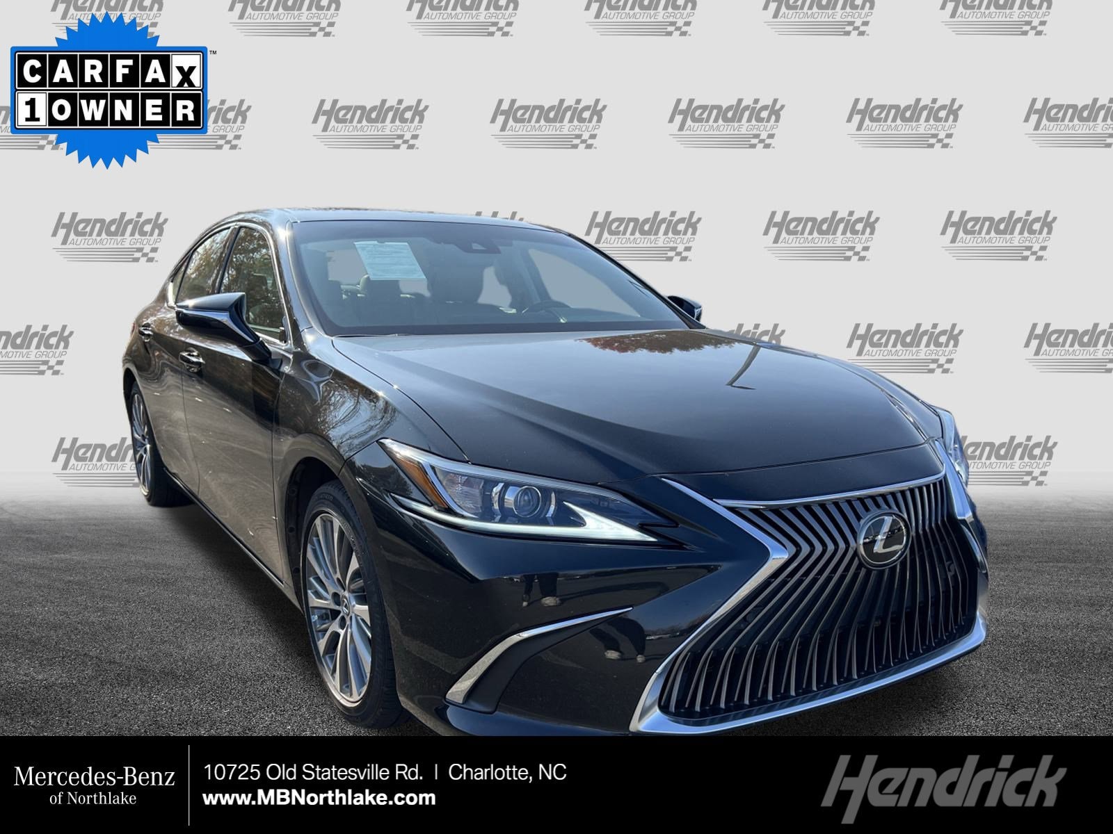 2020 Lexus ES 350's photo