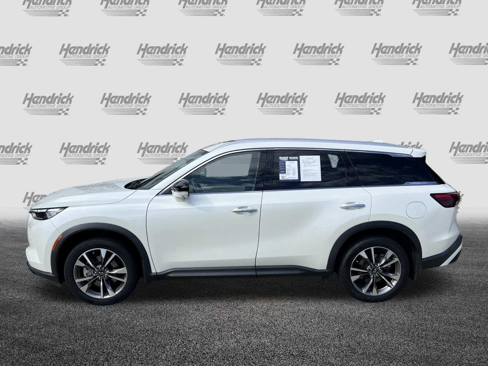 2024 INFINITI QX60 LUXE
