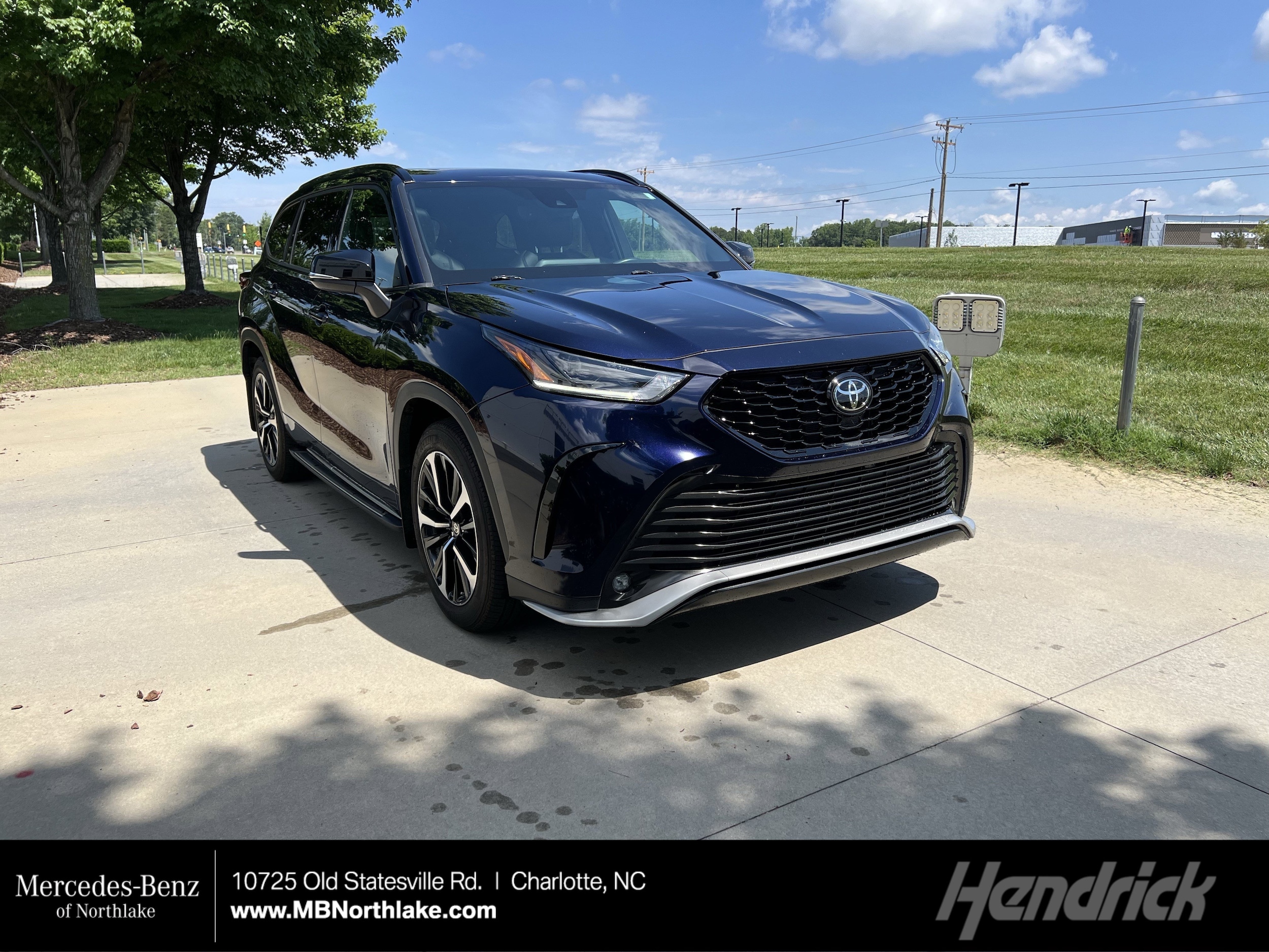 2022 Toyota Highlander XSE 4x4 V6's photo