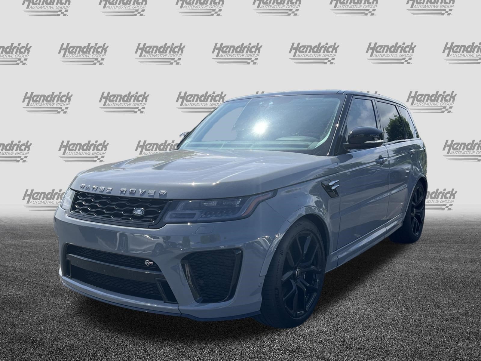 2022 Land Rover Range Rover Sport SVR photo 4