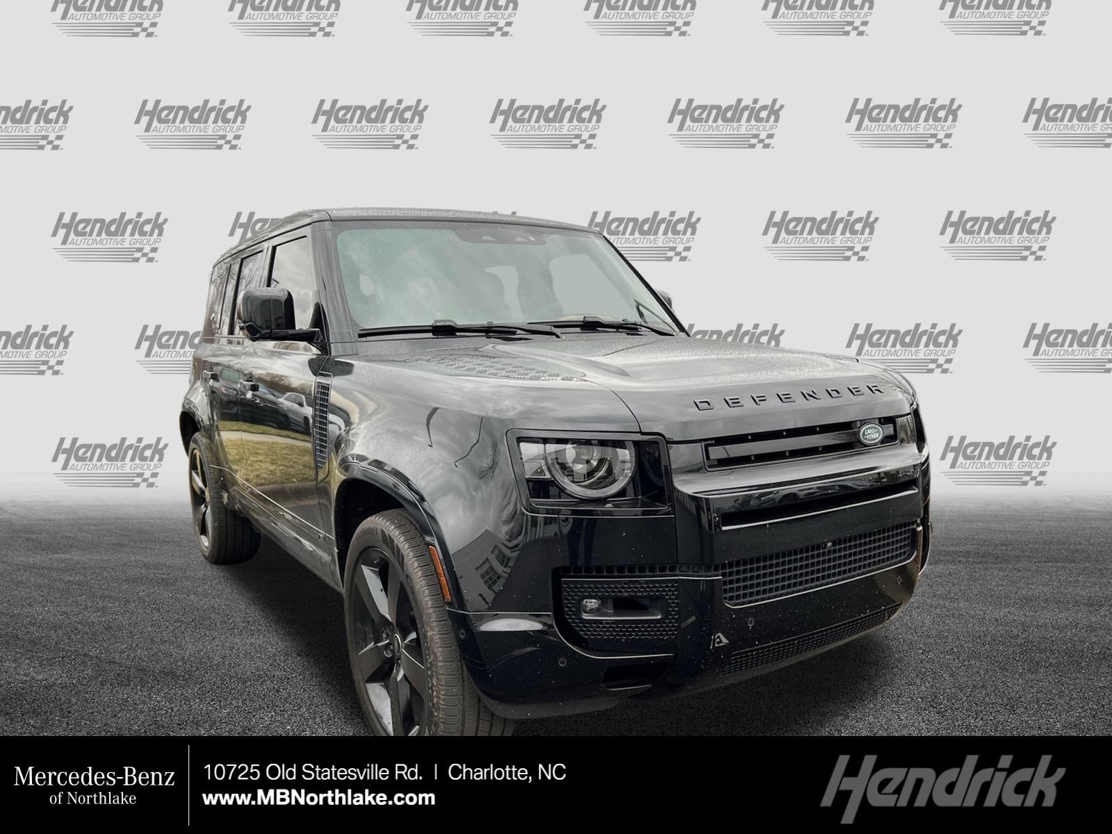 2024 Land Rover Defender V8's photo