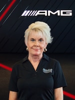 Staff member Lindsay Crouse from ID_60c5261f7c1b