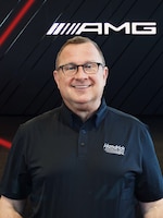 Staff member Dan Scallion from ID_a6b074365539