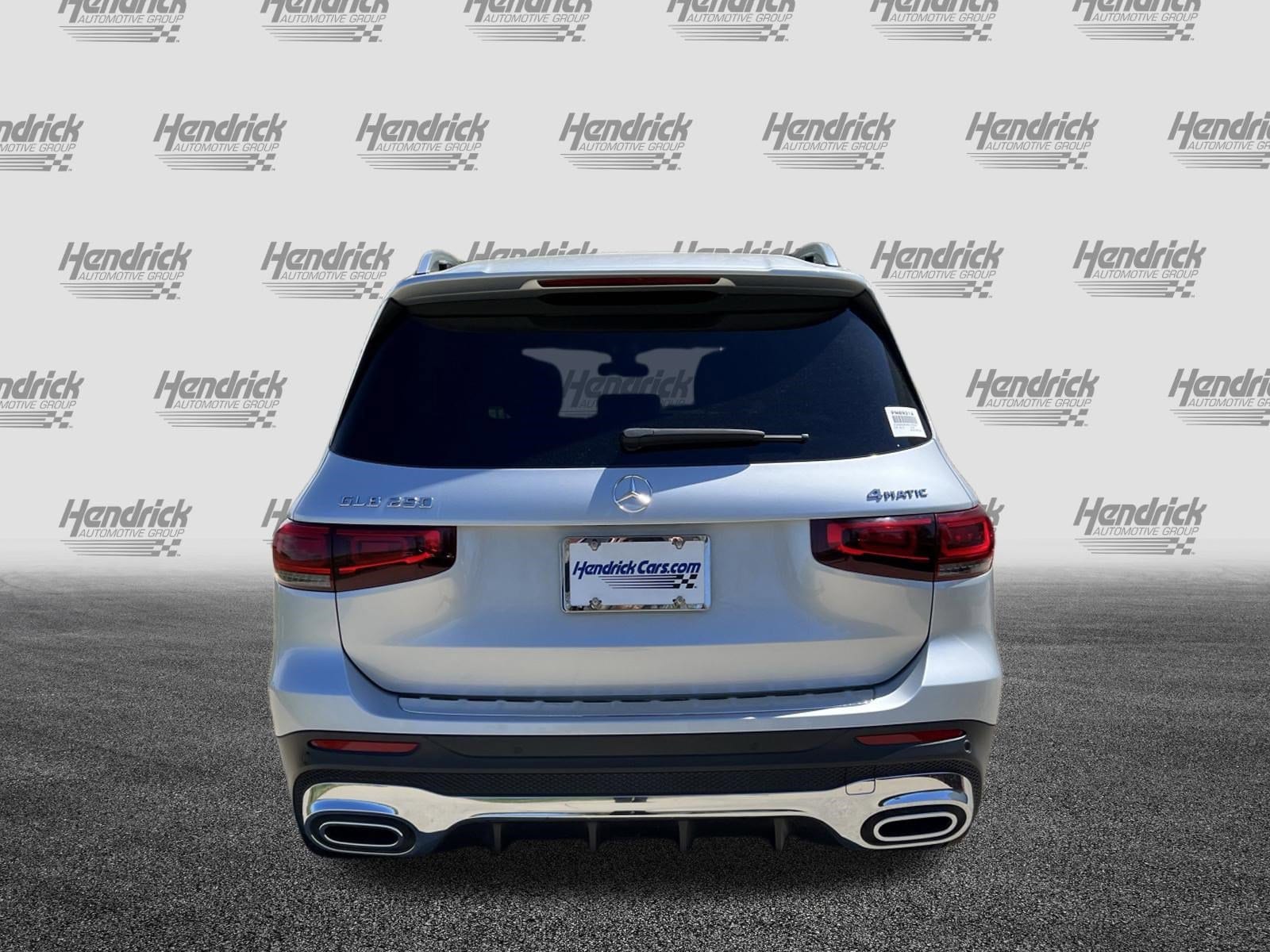 2022 Mercedes-Benz GLB 250 photo 3