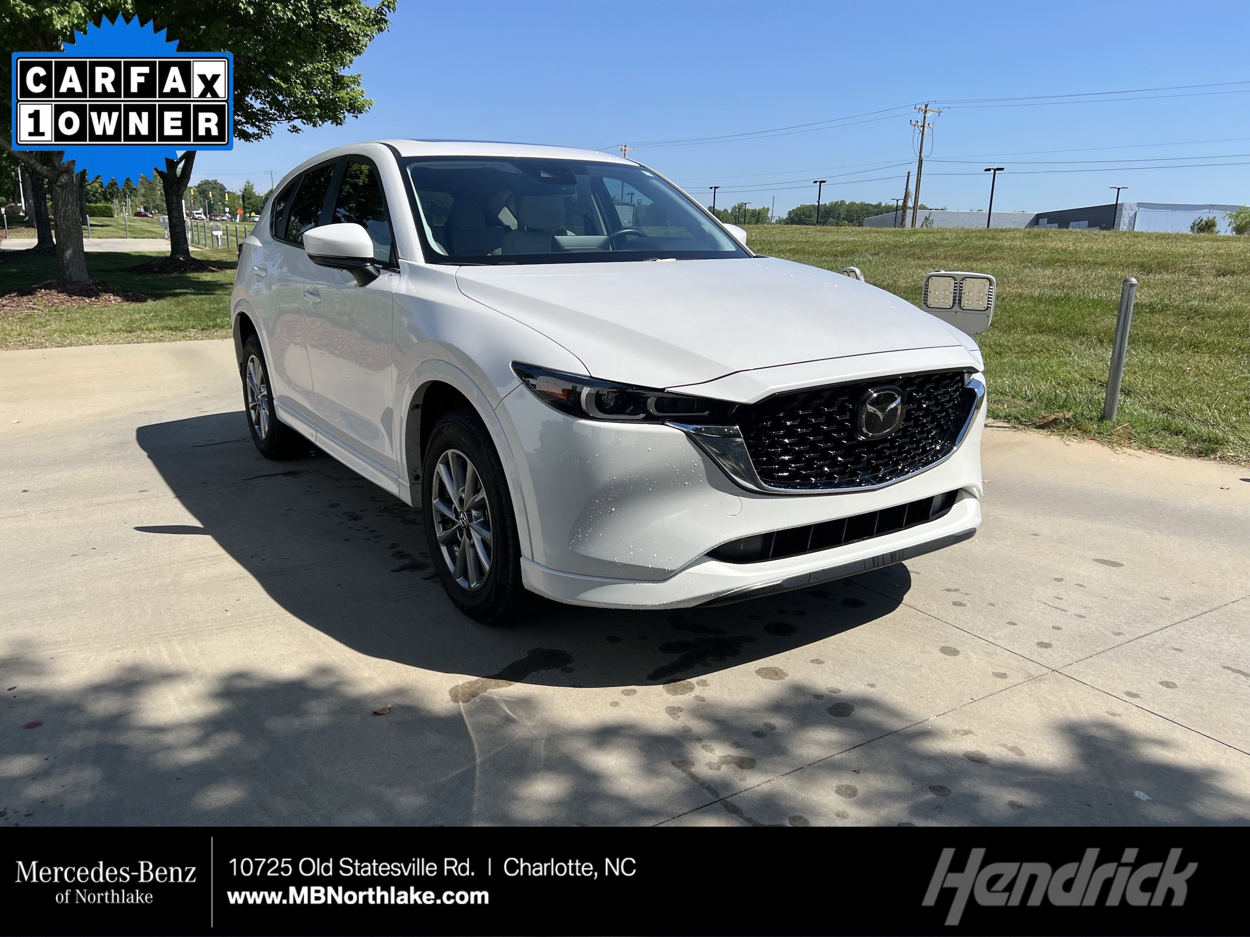2024 Mazda CX-5 S Preferred package Auto AWD's photo