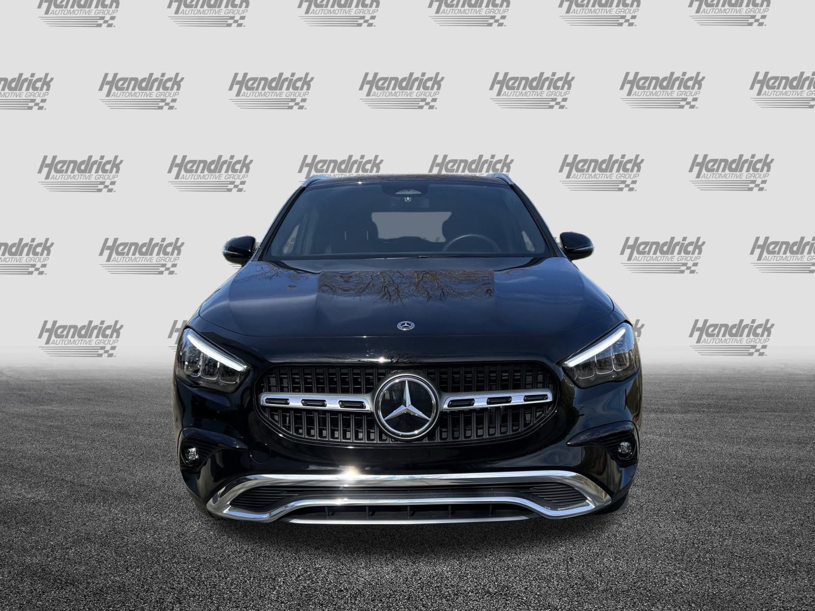2025 Mercedes-Benz GLA 250 photo 2