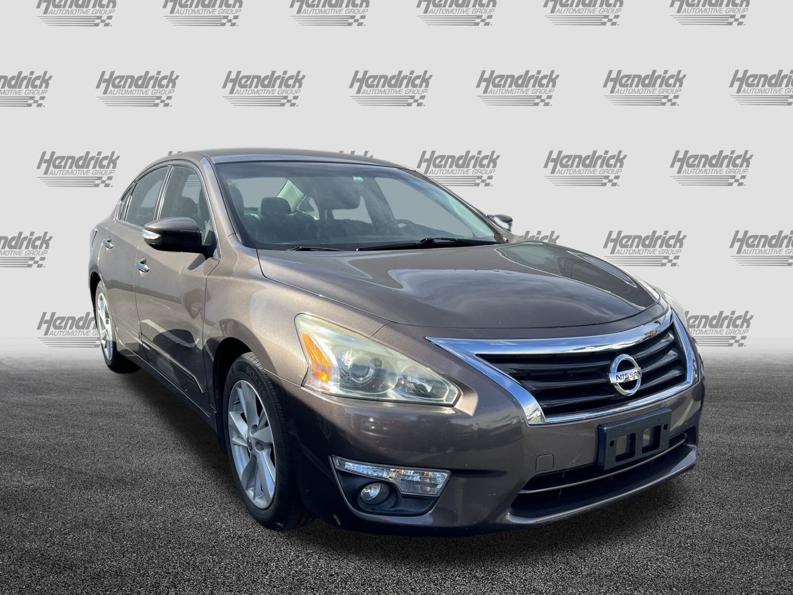 2015 Nissan Altima 2.5 SL photo 2