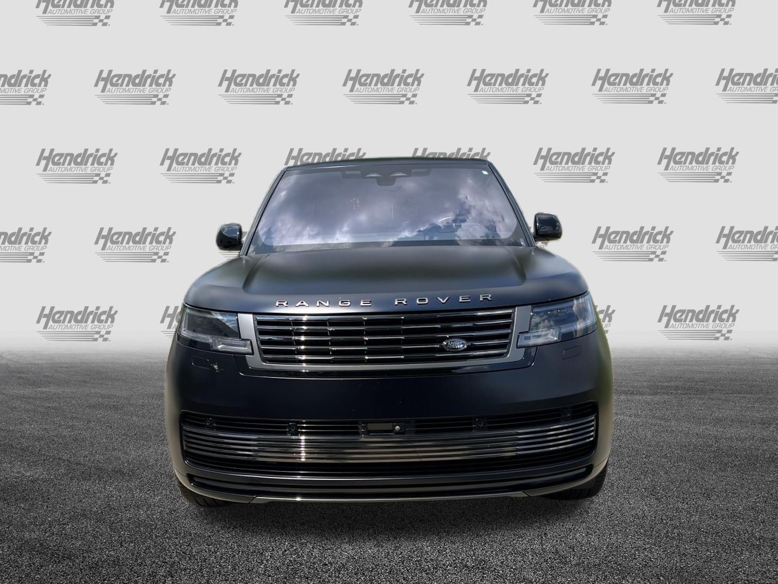 2023 Land Rover Range Rover SV