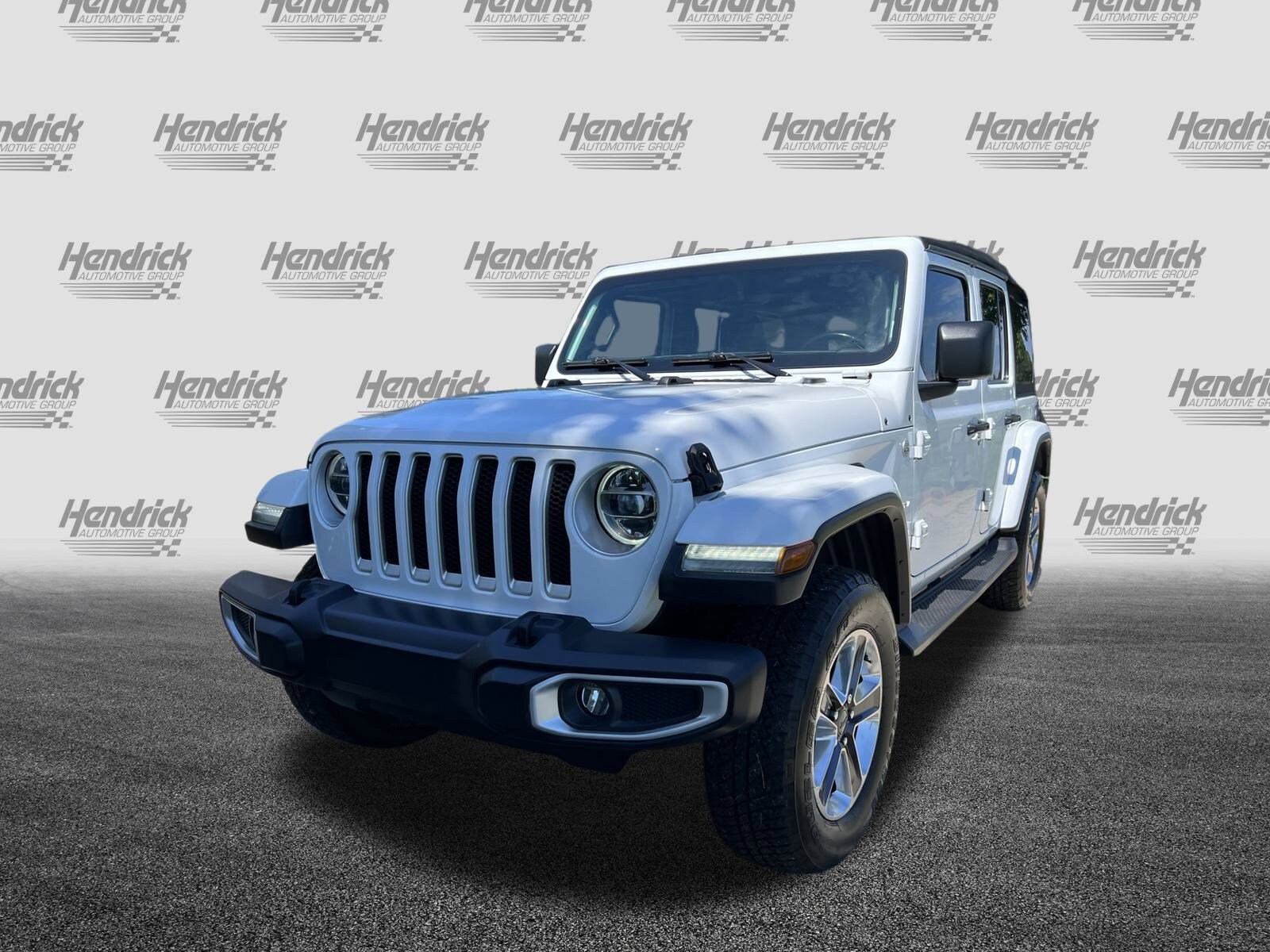 2019 Jeep Wrangler Unlimited Sahara photo 3