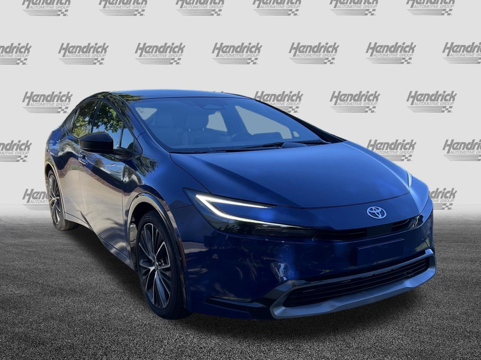 Used 2025 Toyota Prius XLE Hatchback