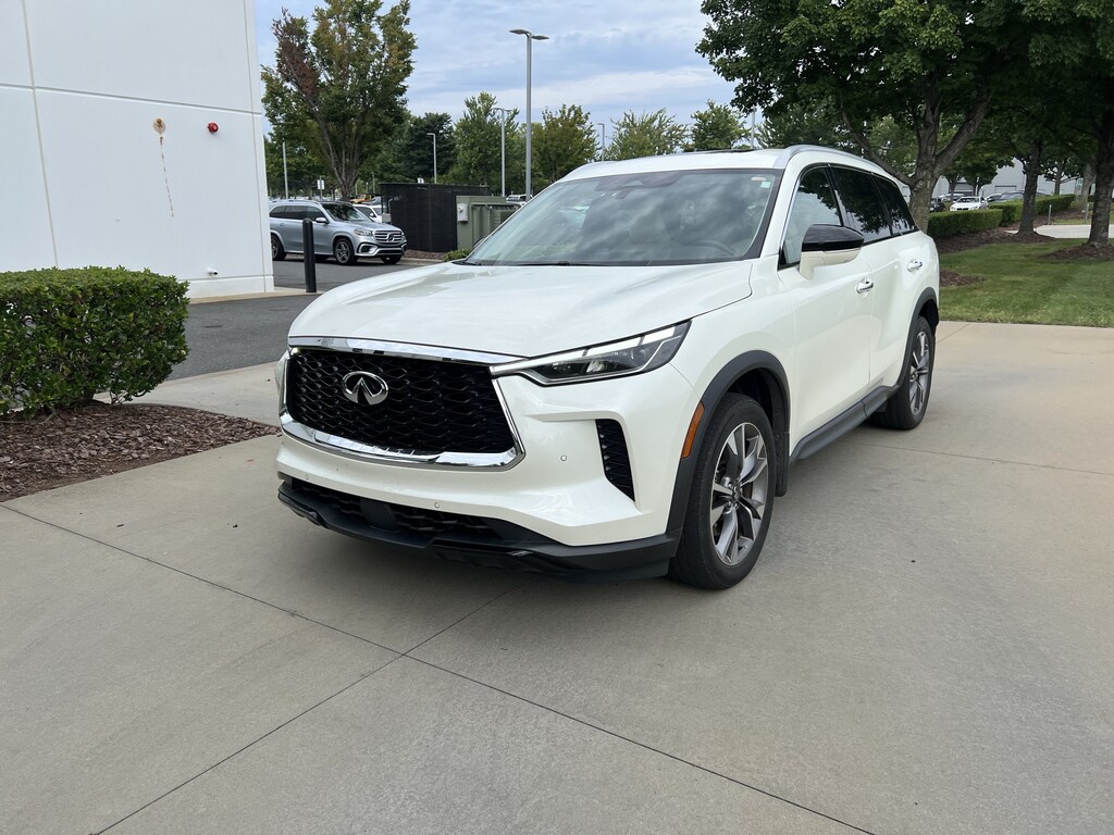 Used 2024 INFINITI QX60 LUXE SUV