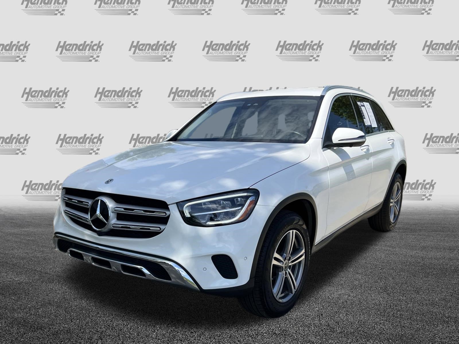 2022 Mercedes-Benz GLC 300 photo 4