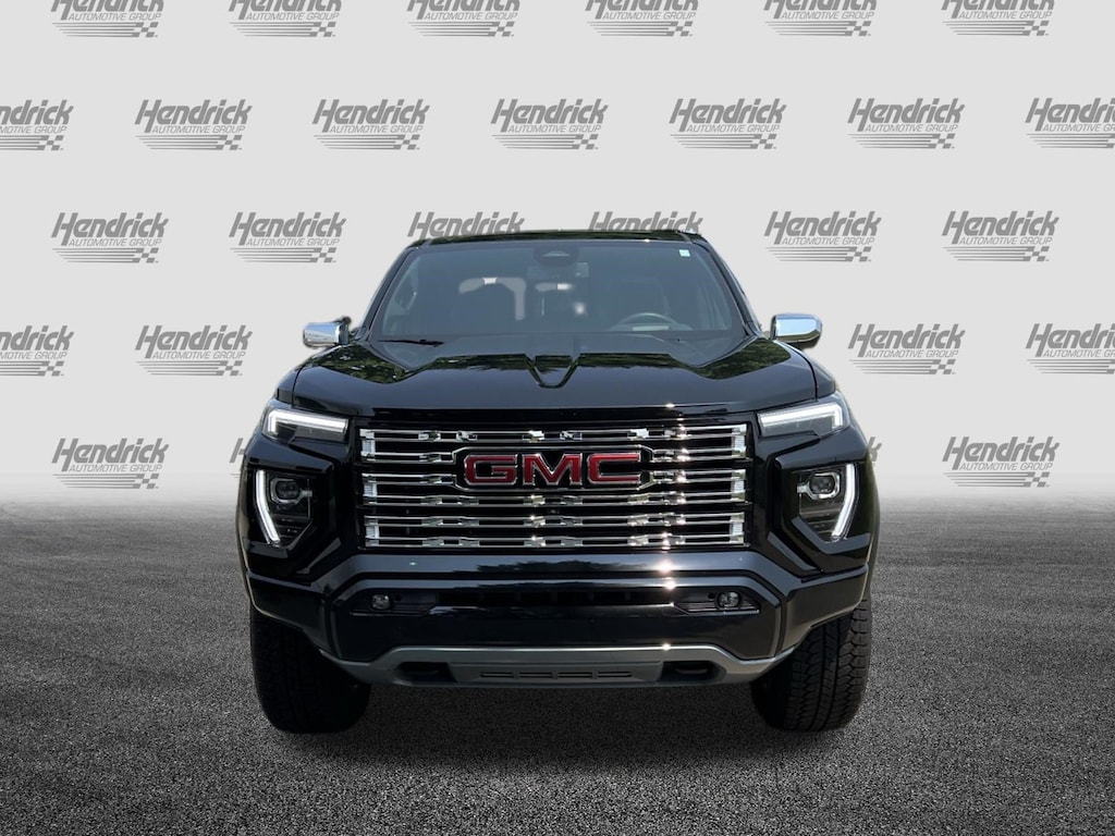 Used 2025 GMC Canyon 4WD Denali Pickup