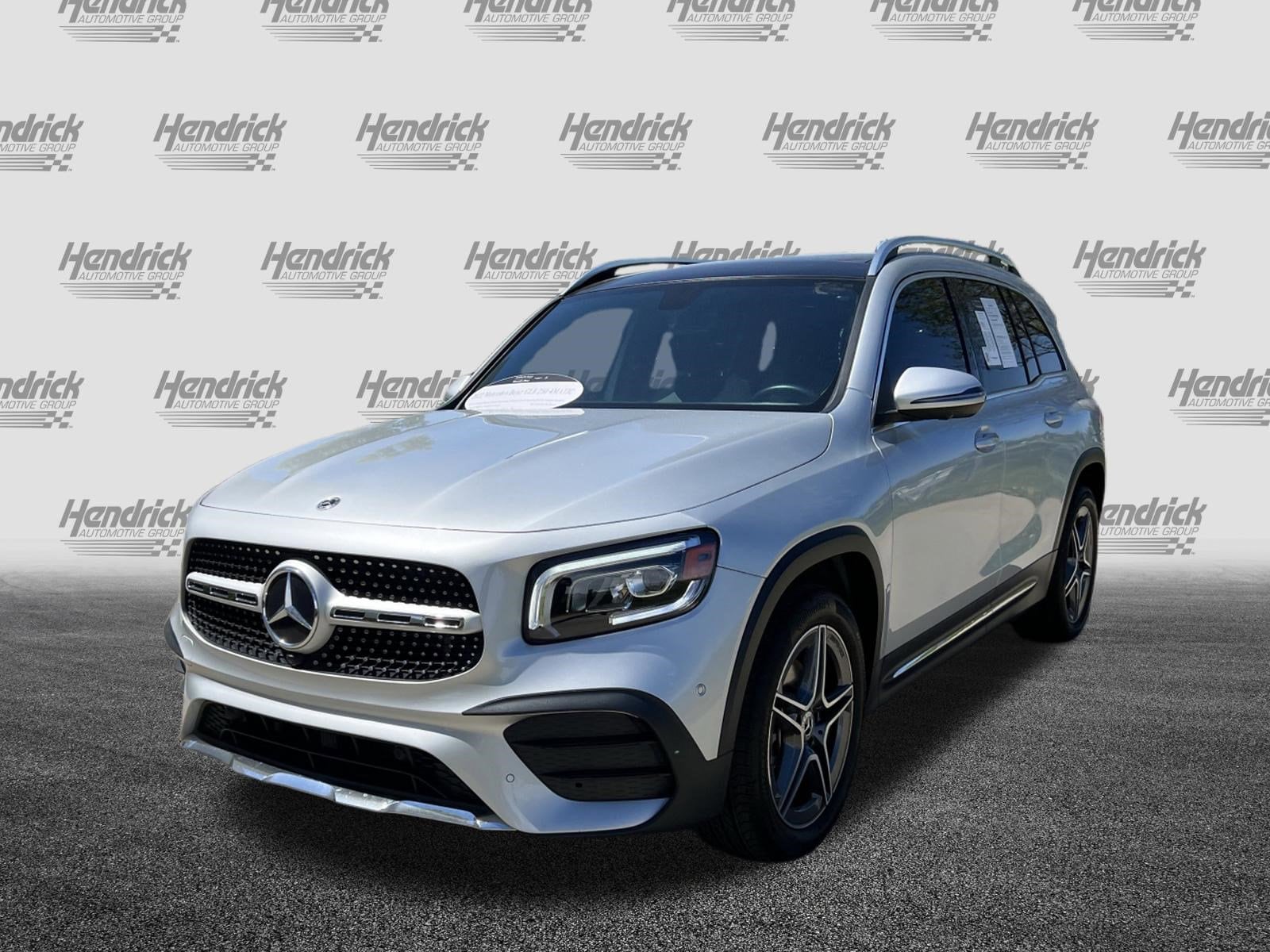 2022 Mercedes-Benz GLB 250 photo 4