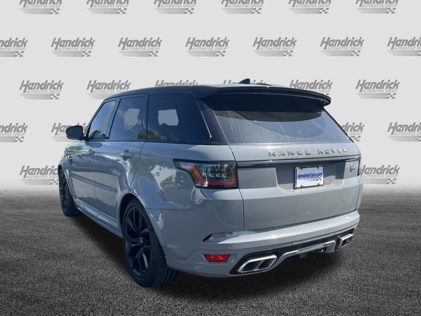 2022 Land Rover Range Rover Sport SVR photo 6