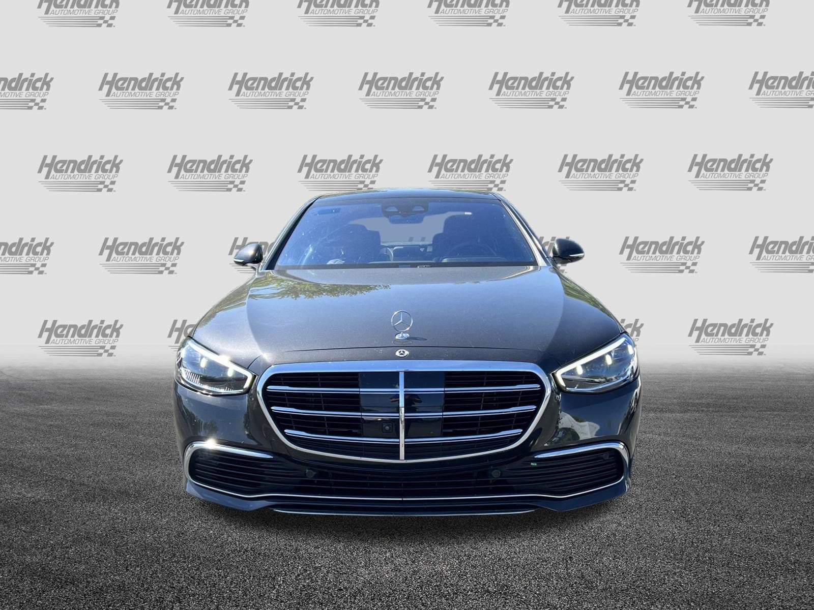 2023 Mercedes-Benz S-Class S 580 photo 2
