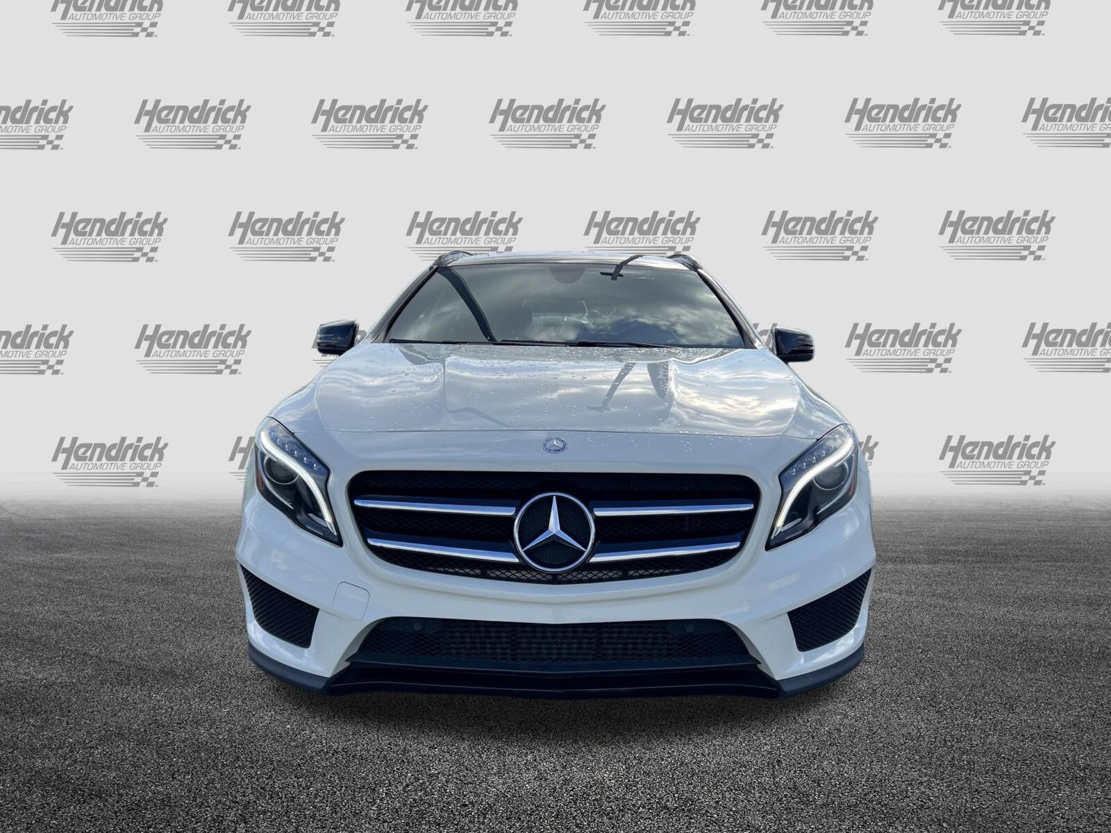 2016 Mercedes Benz GLA 250 photo 3