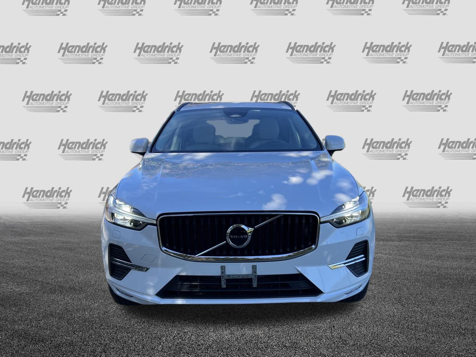 Used 2022 Volvo XC60 Momentum SUV
