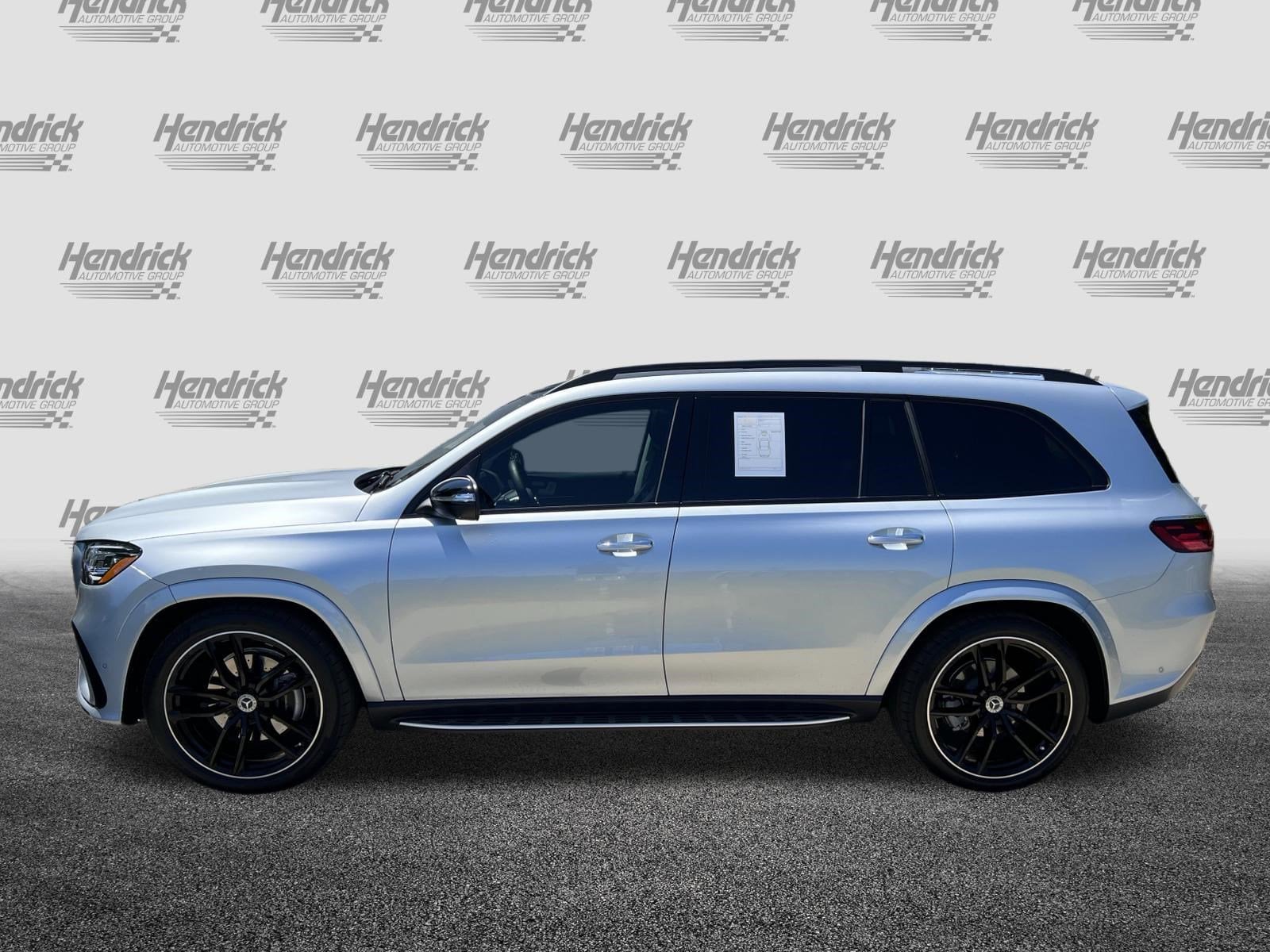 2026 Mercedes-Benz GLS GLS 580 photo 5