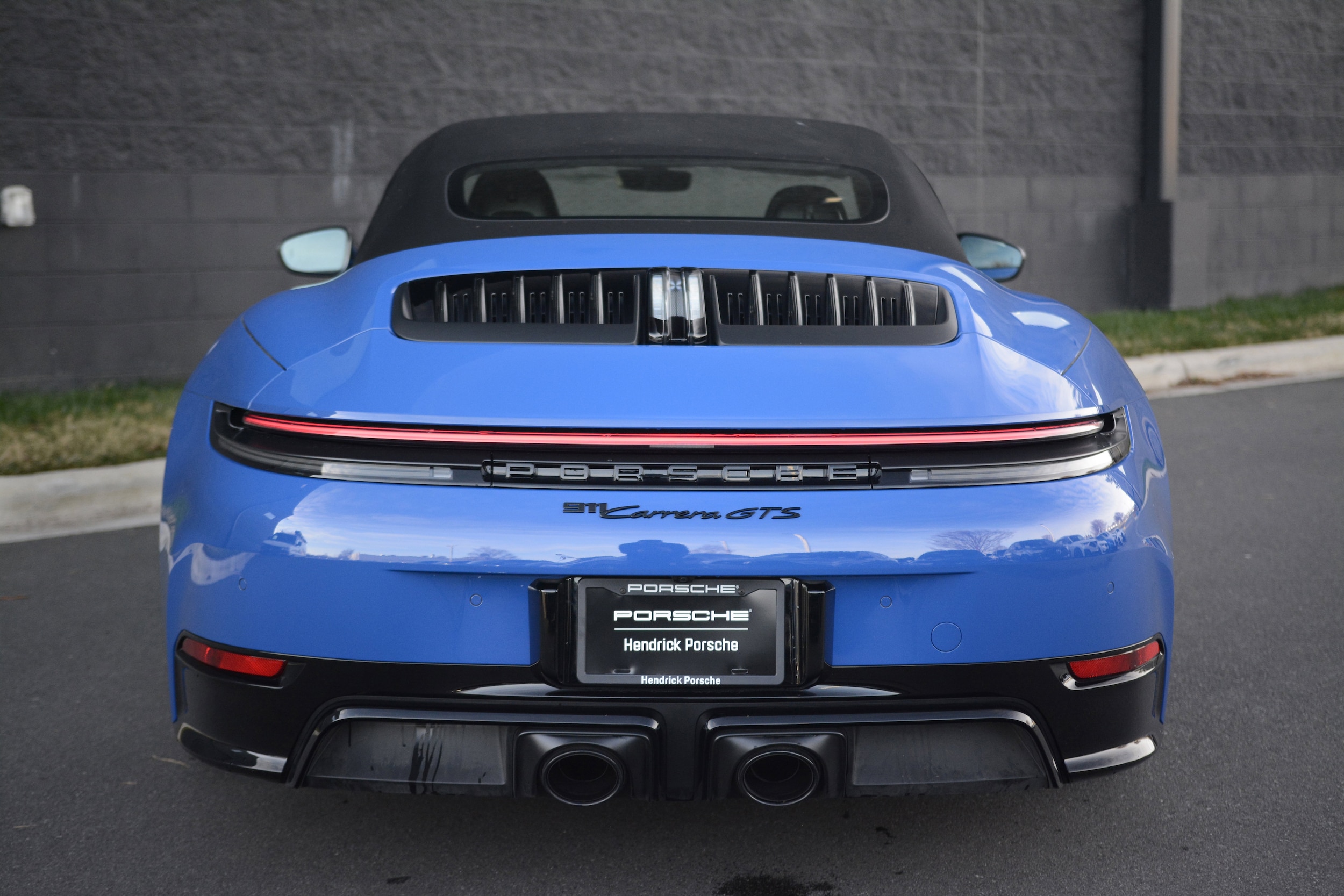 2025 Porsche 911 Carrera GTS photo 5