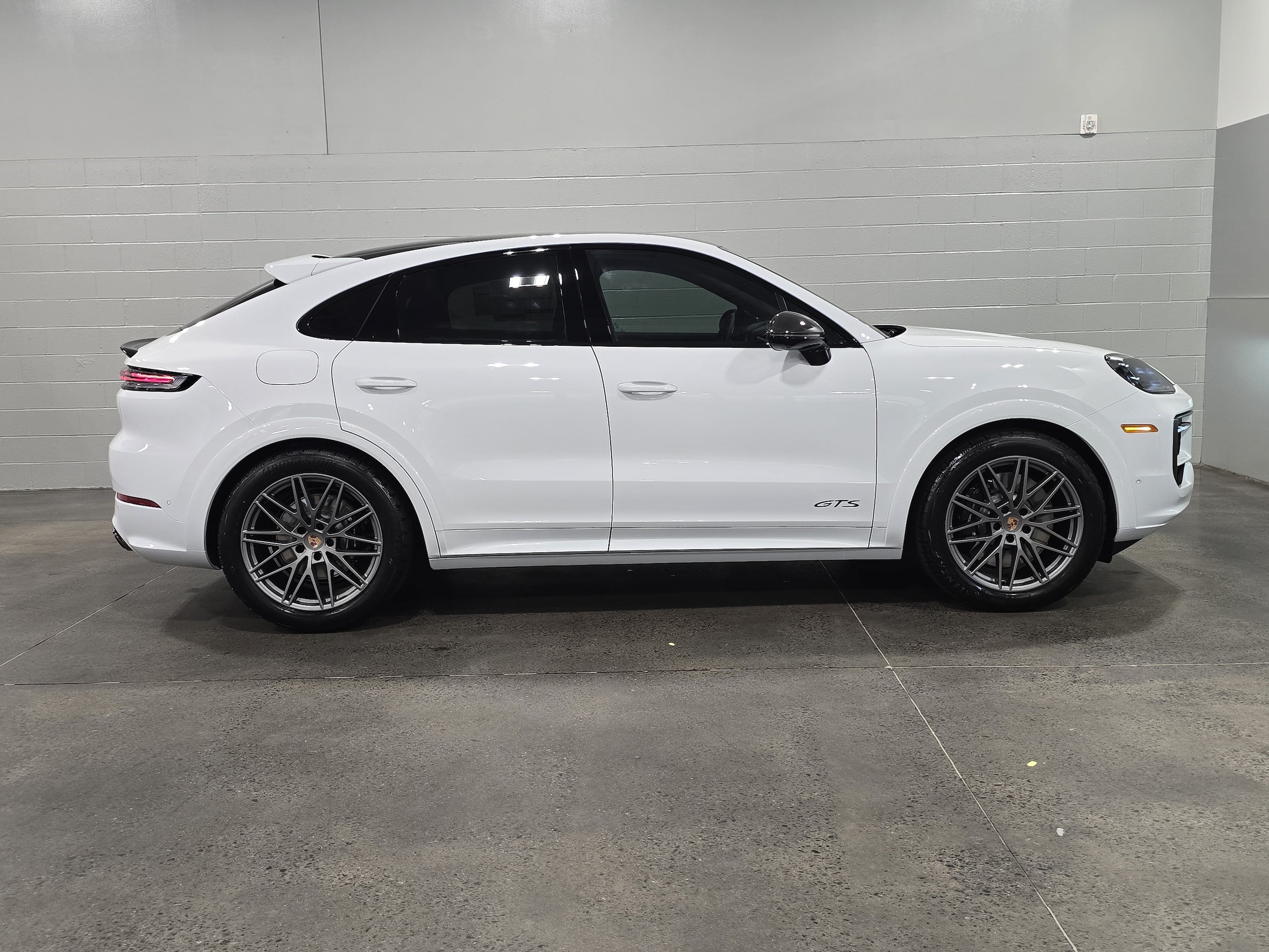Porsche Cayenne Coupe GTS